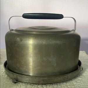 Vintage aluminum  Cake Pan with Black Handle